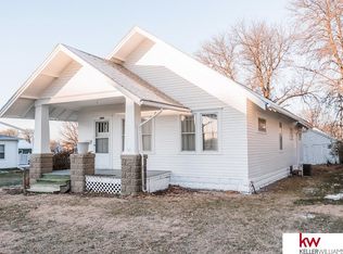 1121 Idaho St, Superior, NE 68978