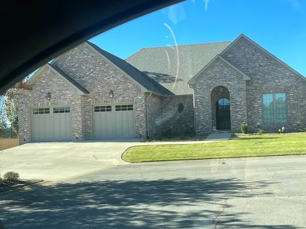 923 Brisbane, Searcy, AR 72143