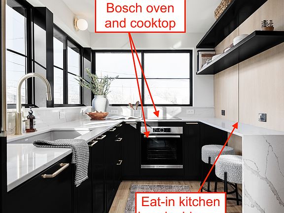 2nd image of 2711 N Vine St #1/2