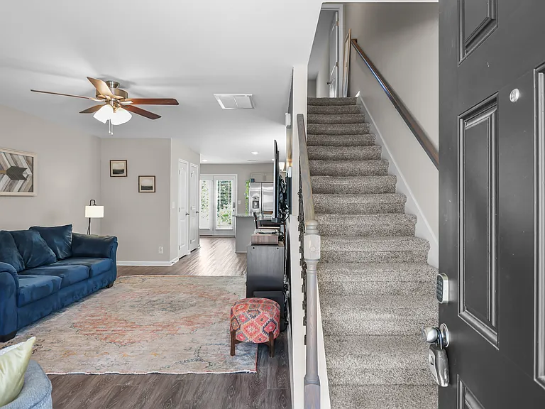 133 Davis Ridge Ln — Photo 8