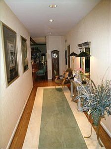 3rd image of 811 Lakeshore Dr