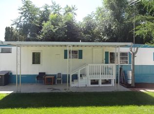 18 S 4th St W, Homedale, ID 83628