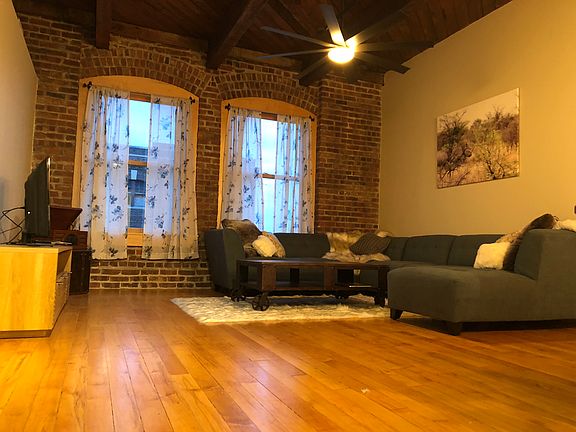 5th image of 105 S 9th St APT 612