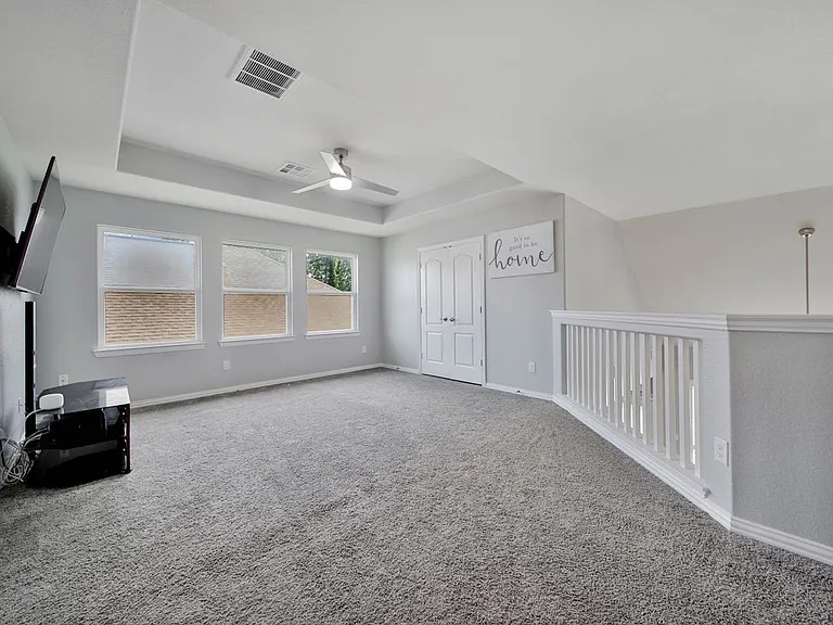 26028 Hasting Ridge Ln — Photo 28