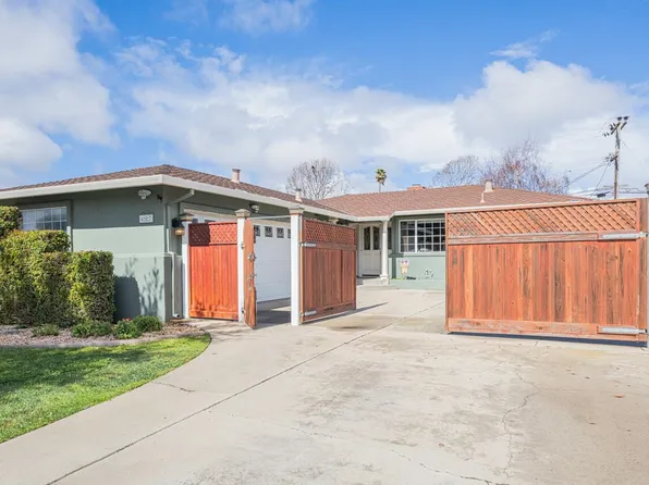 607 La Mesa Dr, Salinas, CA 93901