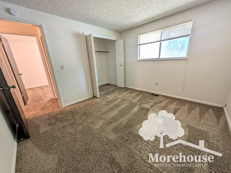 2054 S Colorado Ave — Photo 14