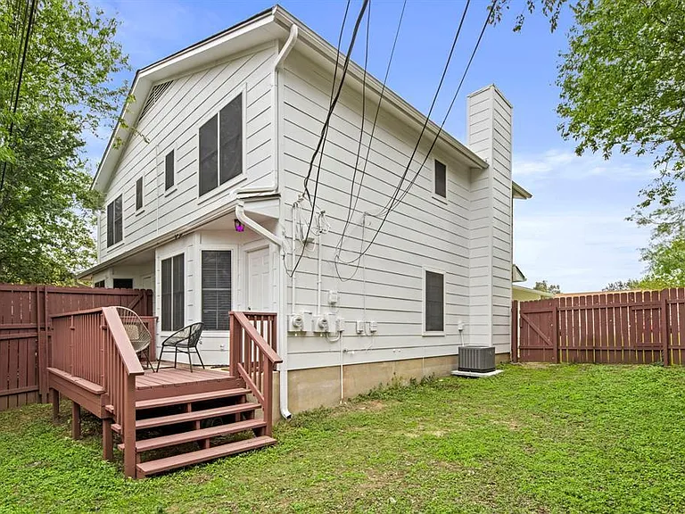 2102 Kenneth Ave #A — Photo 15