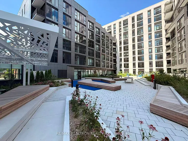 10 Oak St #2502 — Photo 26