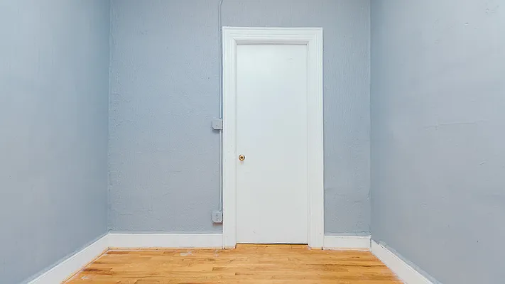 Rented by Nooklyn NYC LLC | media 21