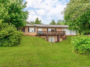 2284 Seminole Way, Lenoir, NC 28645