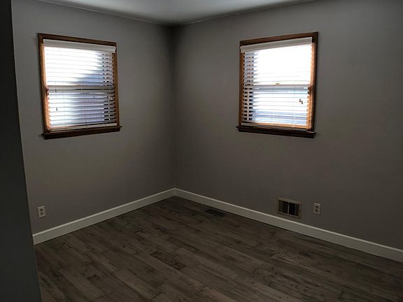 Bedroom #1