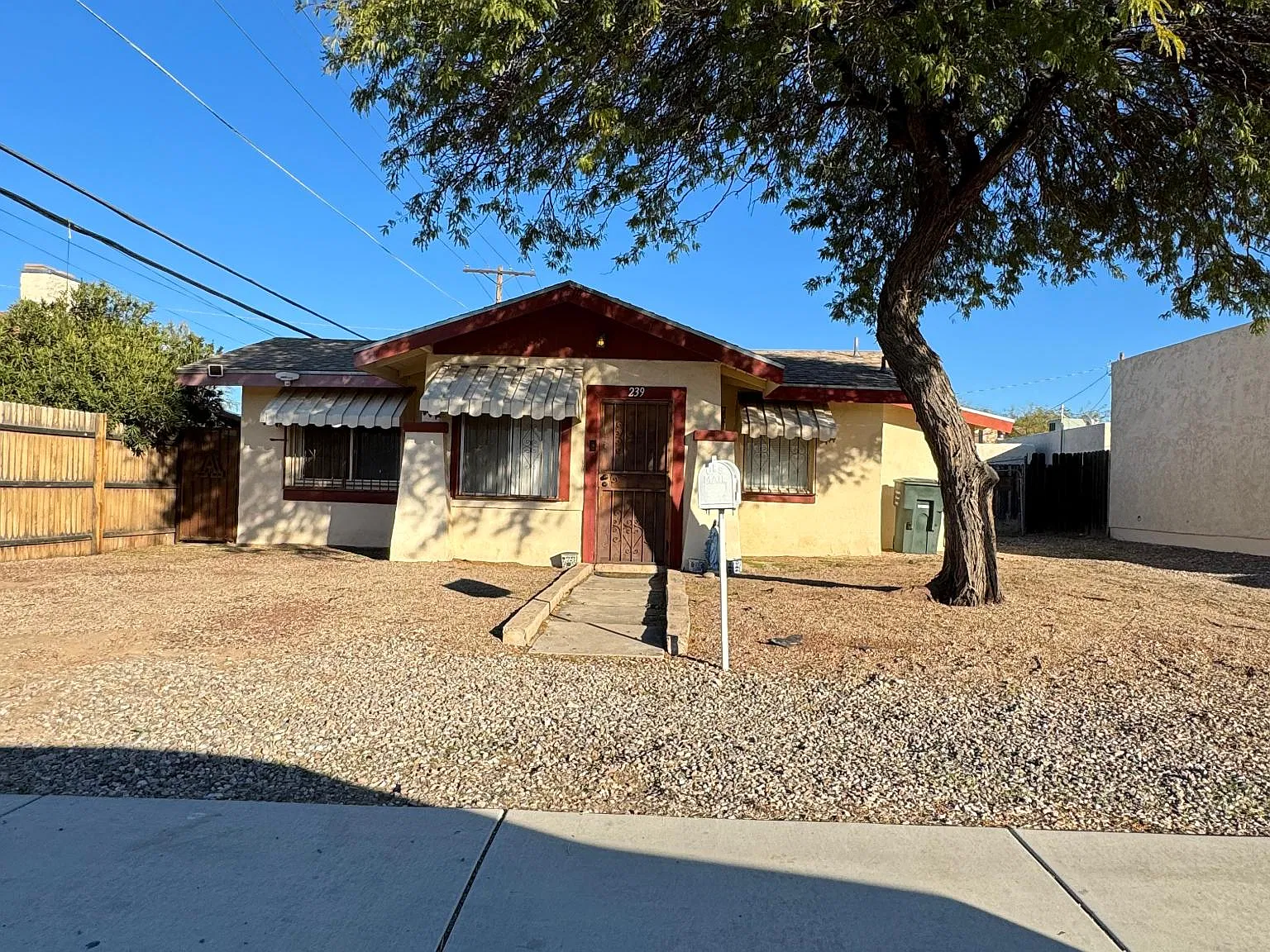 239 S Cherry Ave — Photo 4