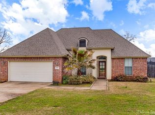 3569 Lakeside Dr, Shreveport, LA 71119