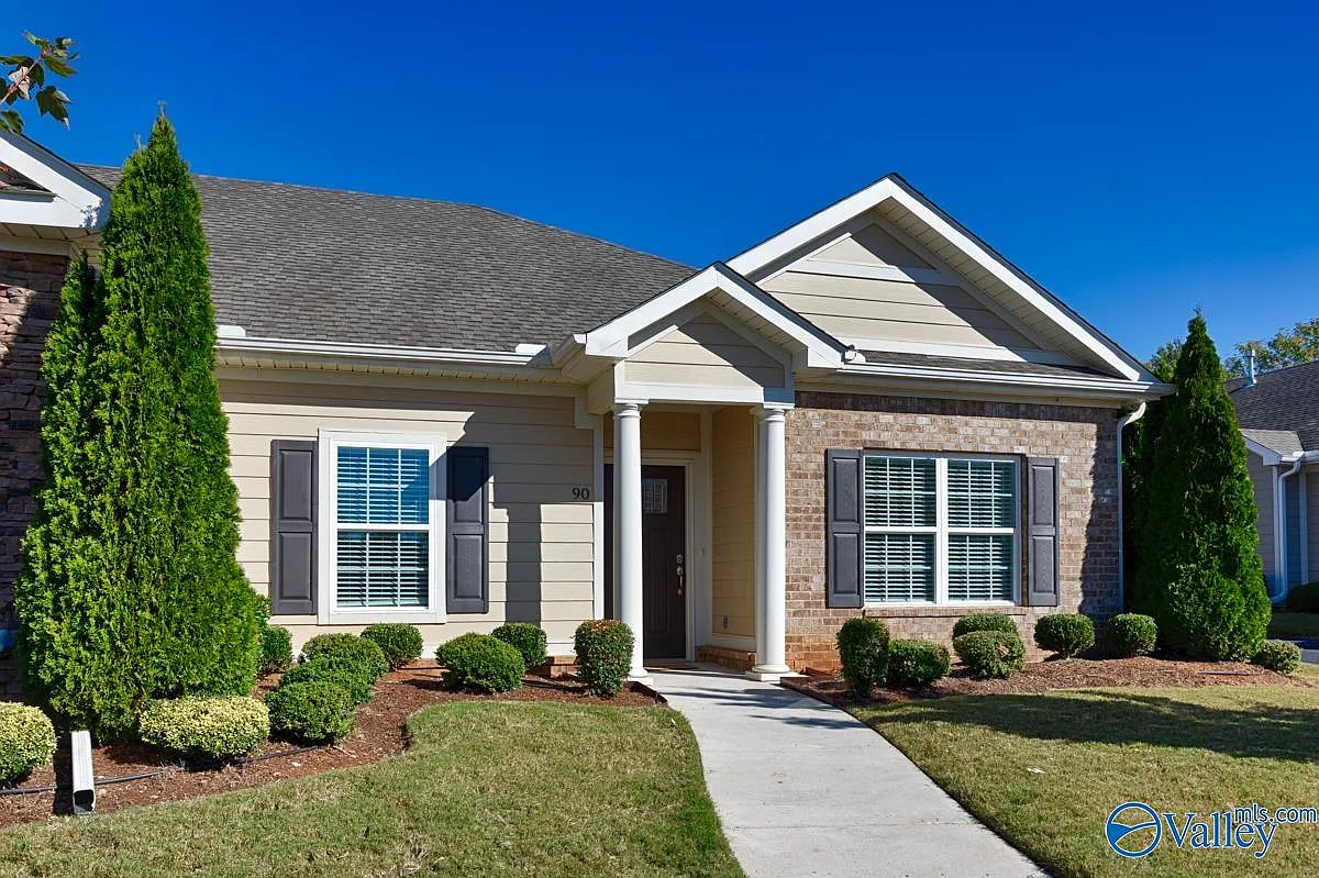 3 bed, 2.0 bath, 1786 sqft, $2,000 — Photo 1