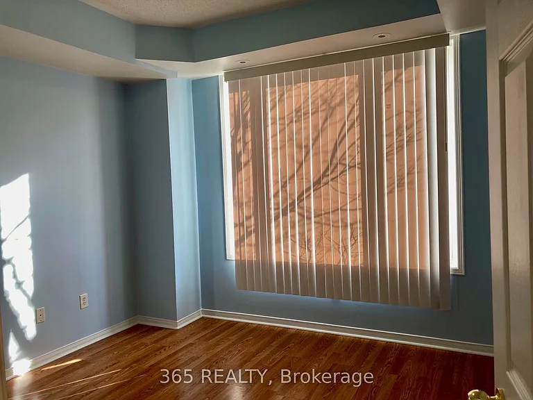 4975 Southampton Dr #263 — Photo 5