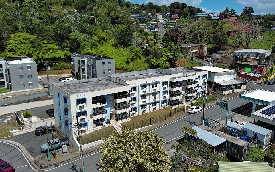1st image of Cond Paseo Msricao APT 202