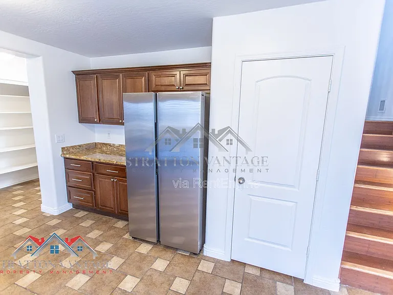 110 N Cholla St — Photo 16