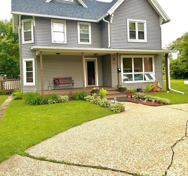 1st image of 39 Mcdowell COURT