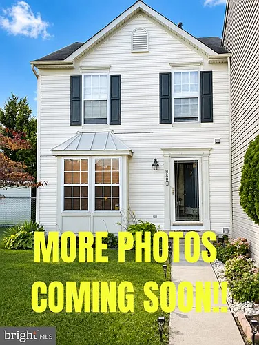 980 Thoreau Ln Photo 1