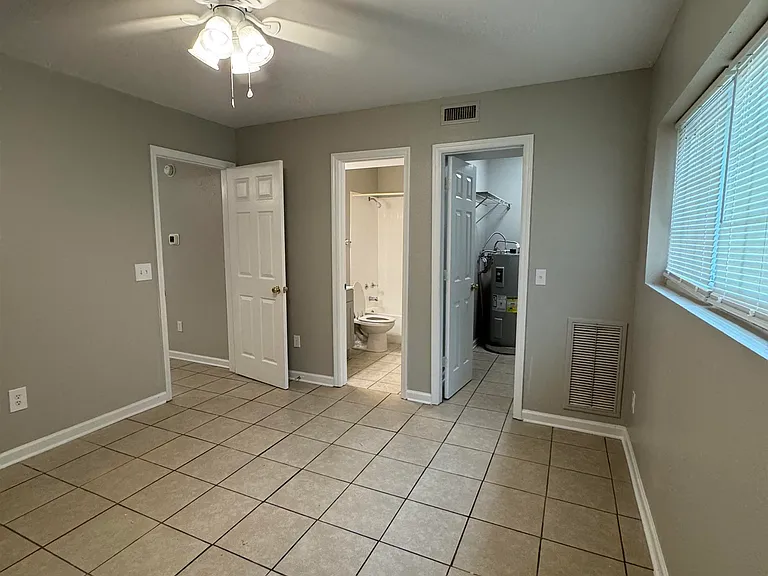 820-1 California St #1 — Photo 15