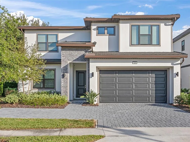 1205 Butterfly Orchid Rd — Photo 2