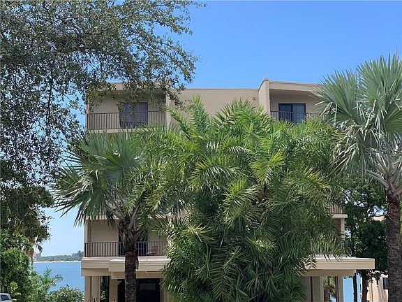 2nd image of 602 Lime Ave APT 504