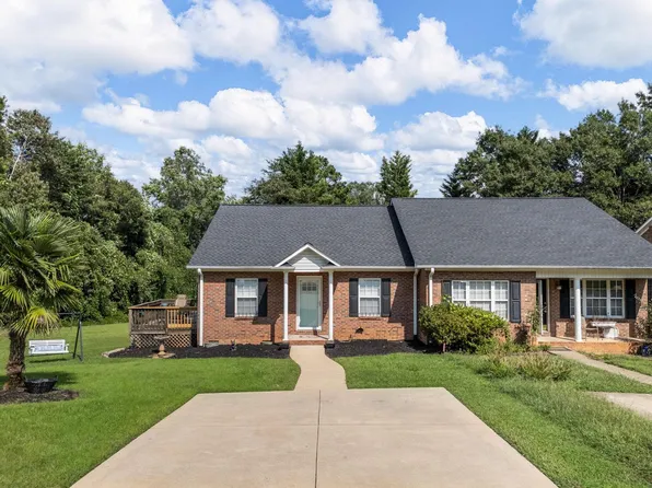 318 Sunridge Dr, Spartanburg, SC 29302