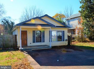 617 1st St, Culpeper, VA 22701