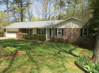 358 Cole Dr, Lilburn, GA 30047