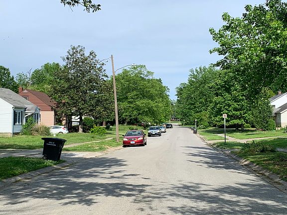 4th image of 1116 W Walkup Ave