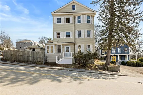 183 Vernon St Photo 1