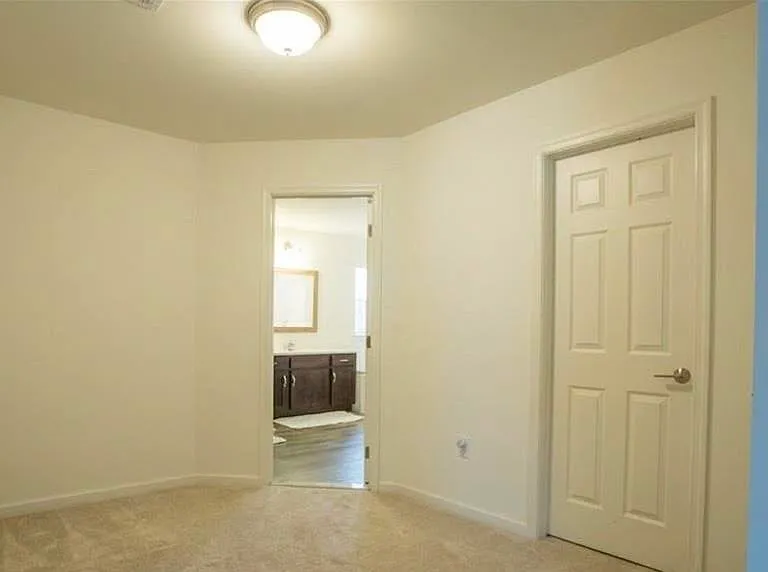 2160 Eagles Landing Dr — Photo 13