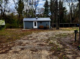710 Big Oaks St, Gladwin, MI 48624