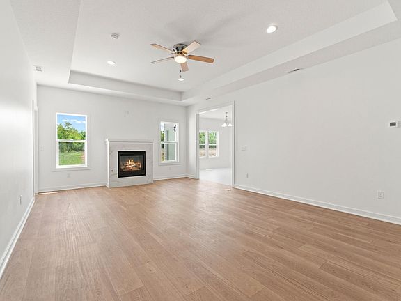 4th image of 10220 Tirian Pl
