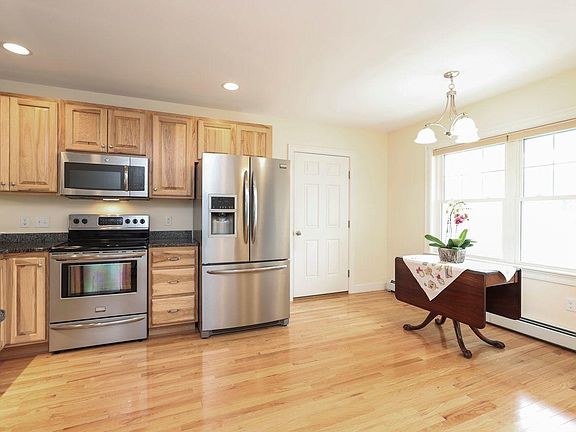 3rd image of 14 Tanager Lane #14