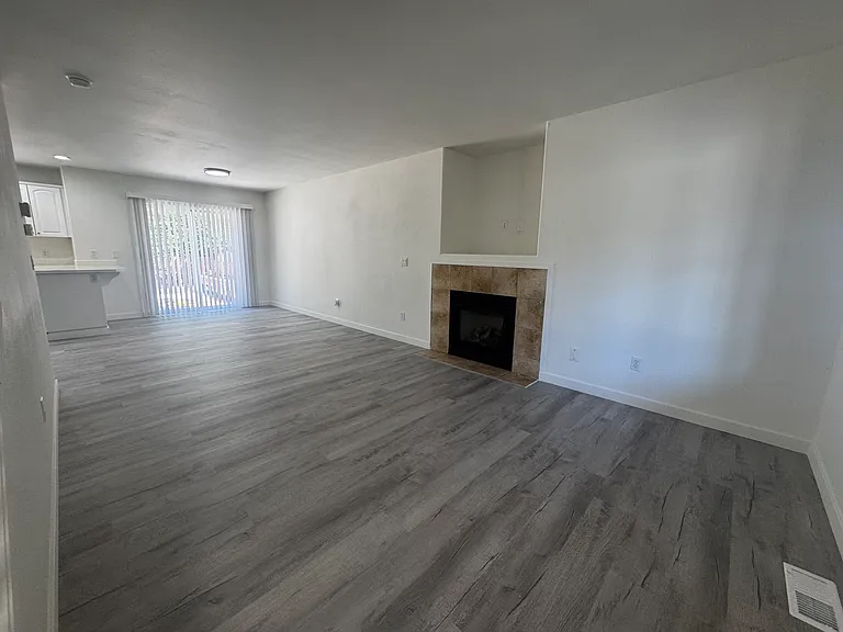 21711 65th Avenue Ct E — Photo 3
