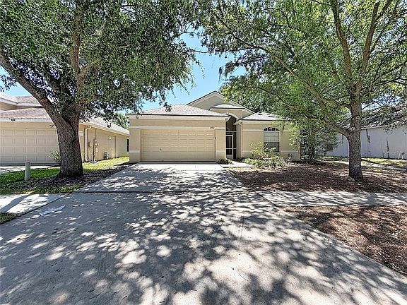 3rd image of 6932 Monarch Park Dr