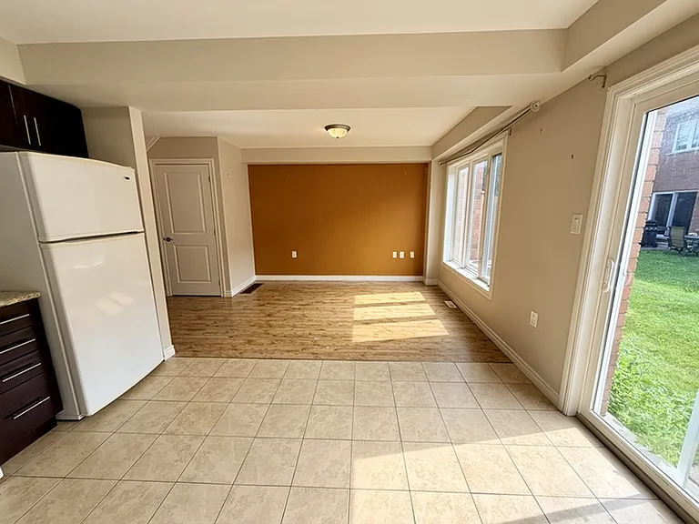 204 Alva St #20 — Photo 9