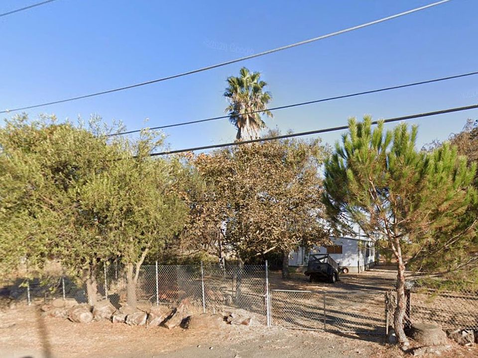 2nd image of 10863 W Clover Rd