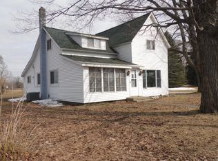 7391 3rd St, Thompsonville, MI 49683