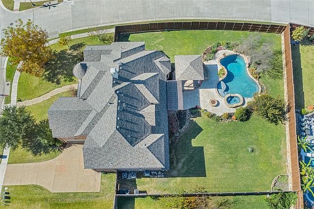 1st image of 1501 Stillhouse Hollow Dr