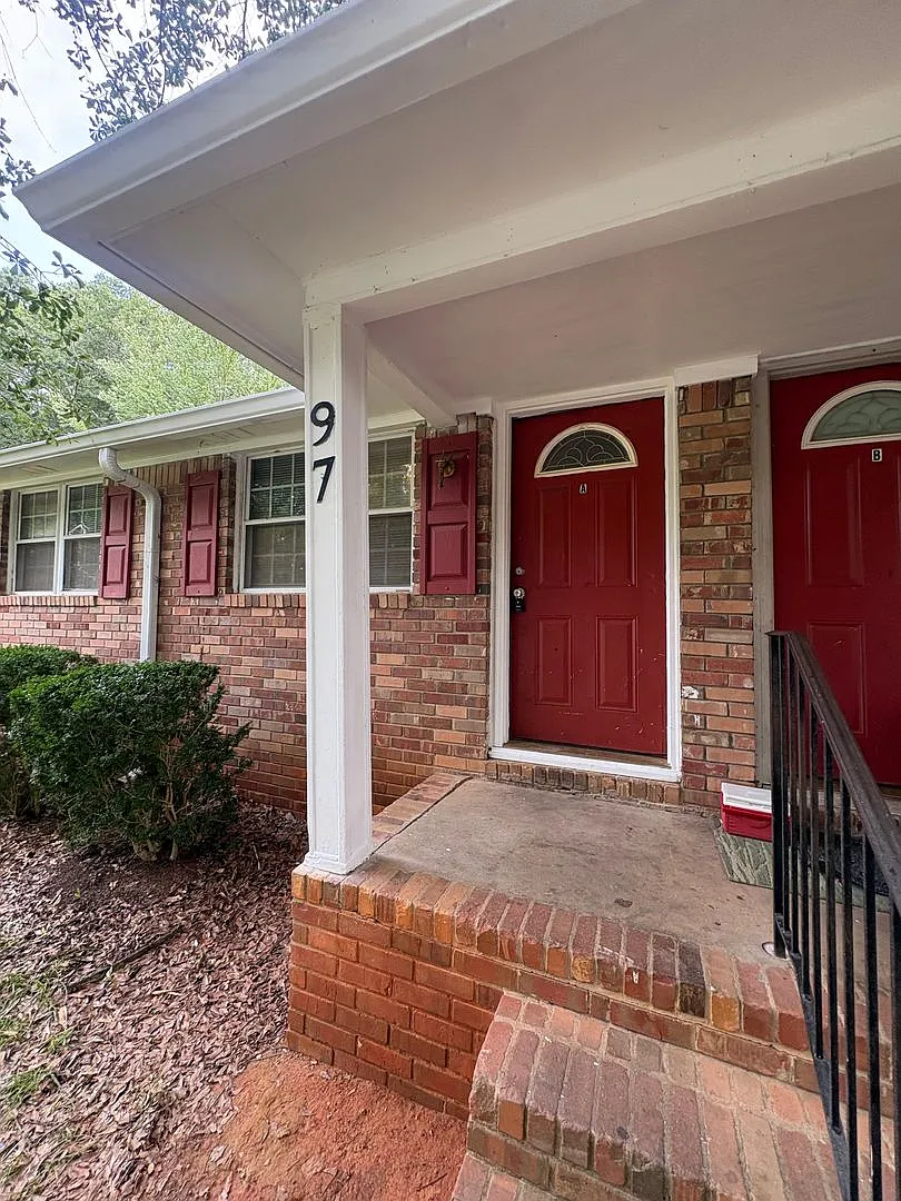 Apartment in Carrollton City Limits! — Photo 1