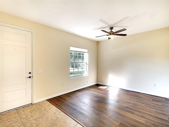 4th image of 1450 Blue Horizon Cir