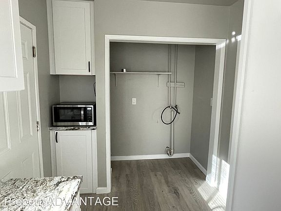 5th image of 203 W Los Angeles Dr #11468992