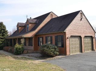 41199 Yakey Ln, Lovettsville, VA 20180