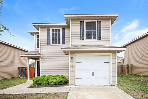 6427 Woodcliff Bnd Photo 1