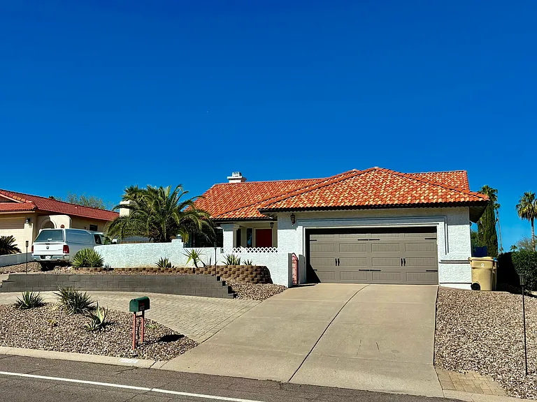 14272 N Fountain Hills Blvd — Photo 3
