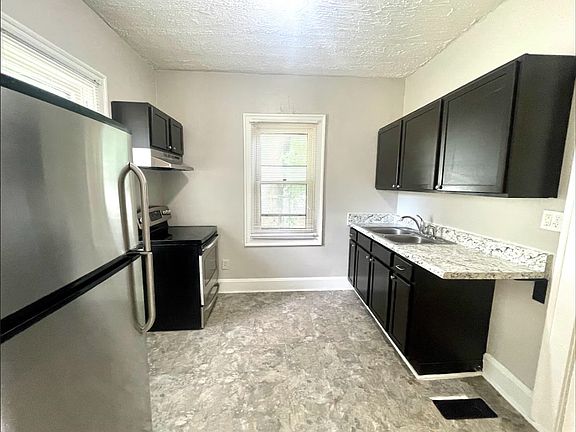 2nd image of 3942 Cornelius Ave #3942
