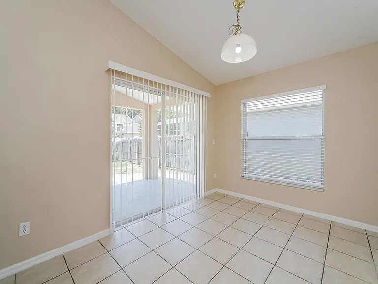 17100 Woodcrest Way — Photo 5