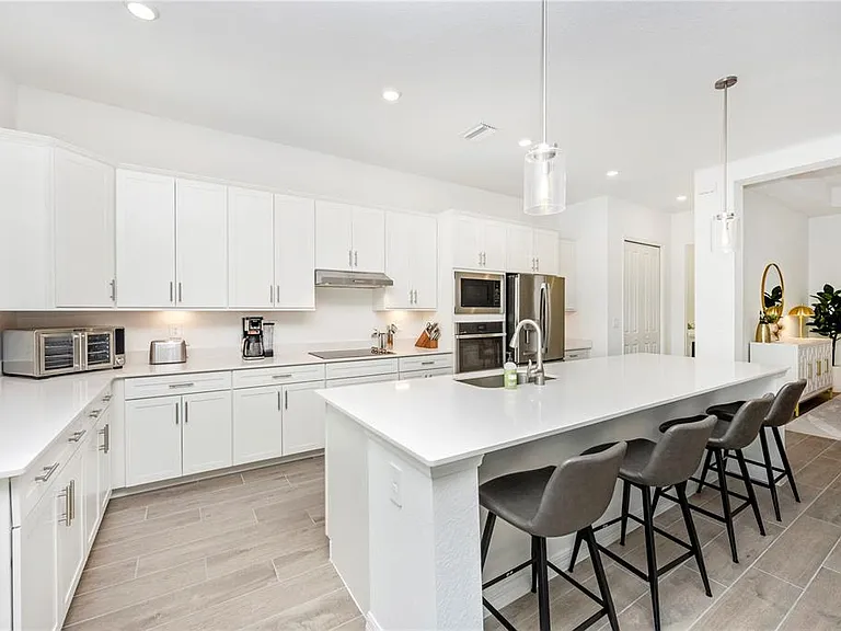 17662 Santorini Ct — Photo 5